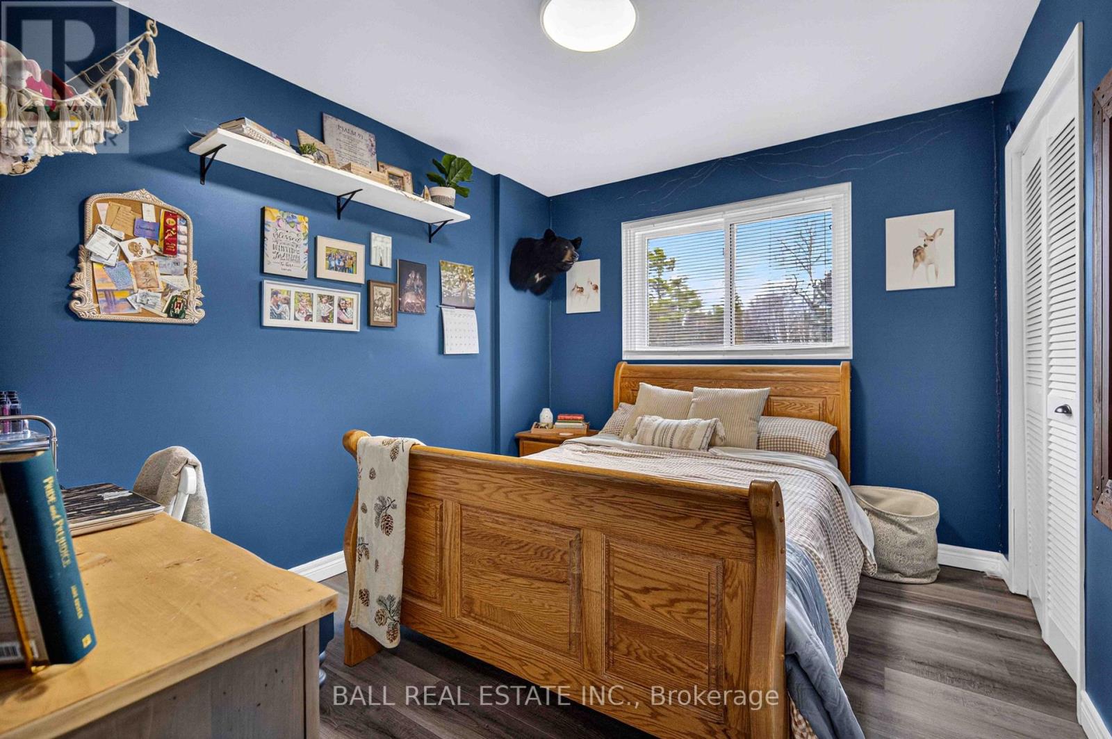 47 DENISON DRIVE - 20