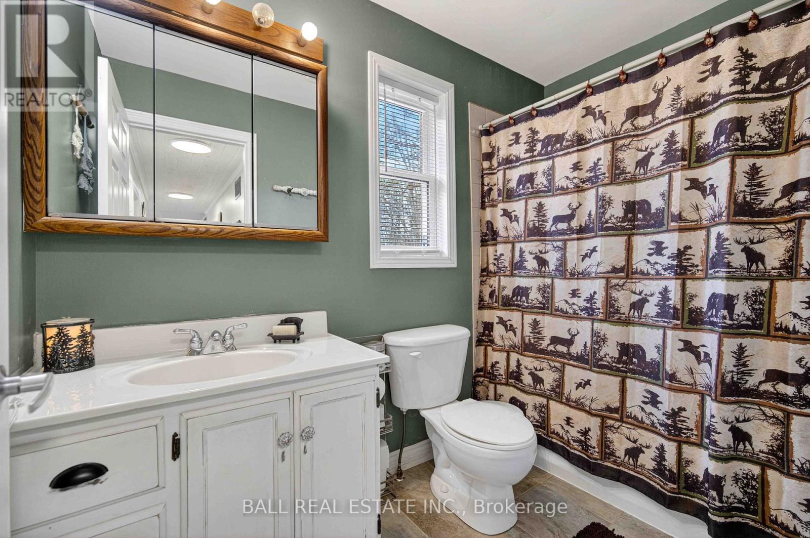 47 DENISON DRIVE - 22
