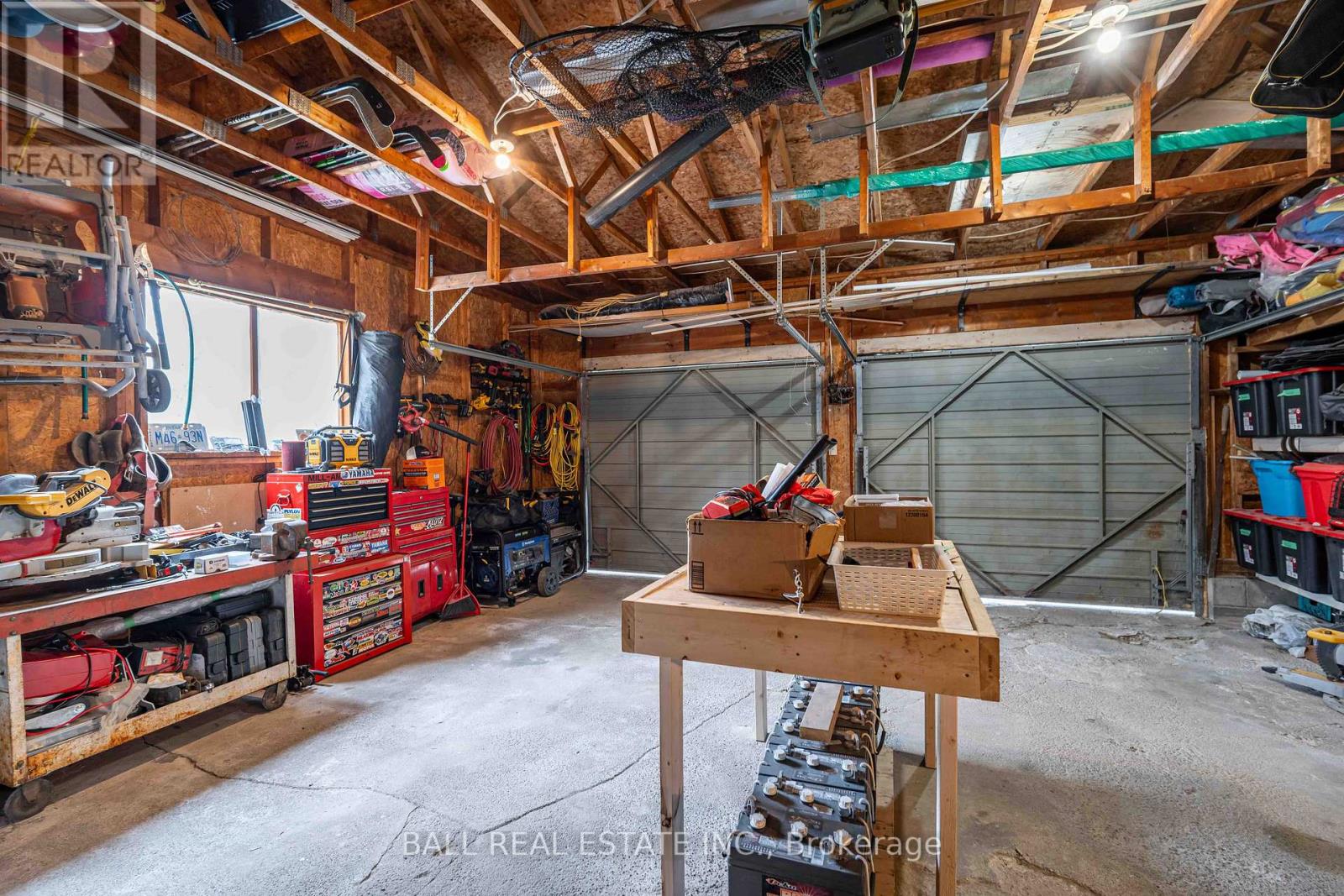 47 DENISON DRIVE - 30