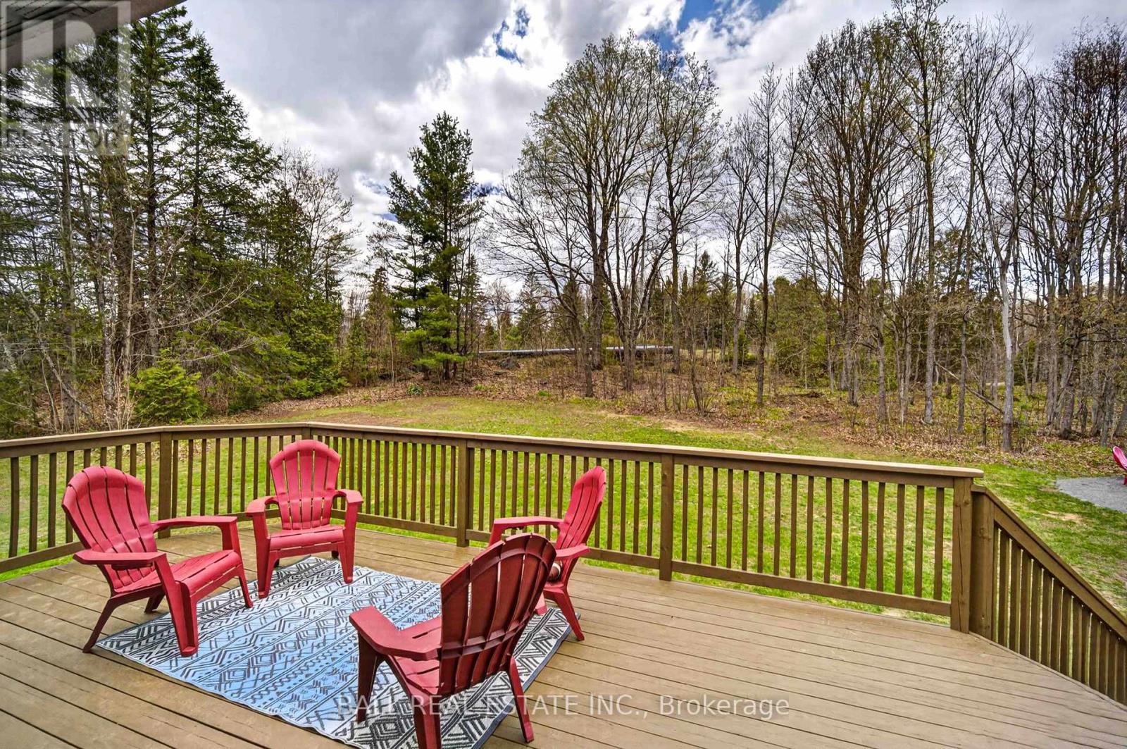 47 DENISON DRIVE - 31