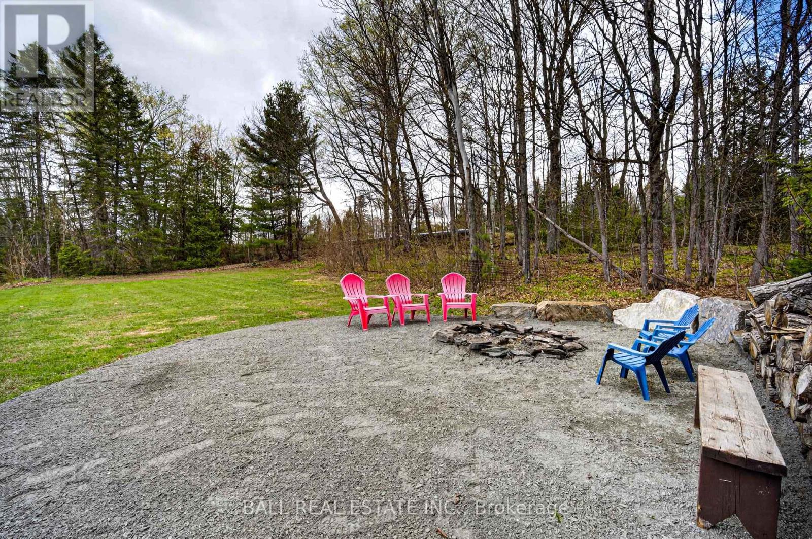 47 DENISON DRIVE - 35