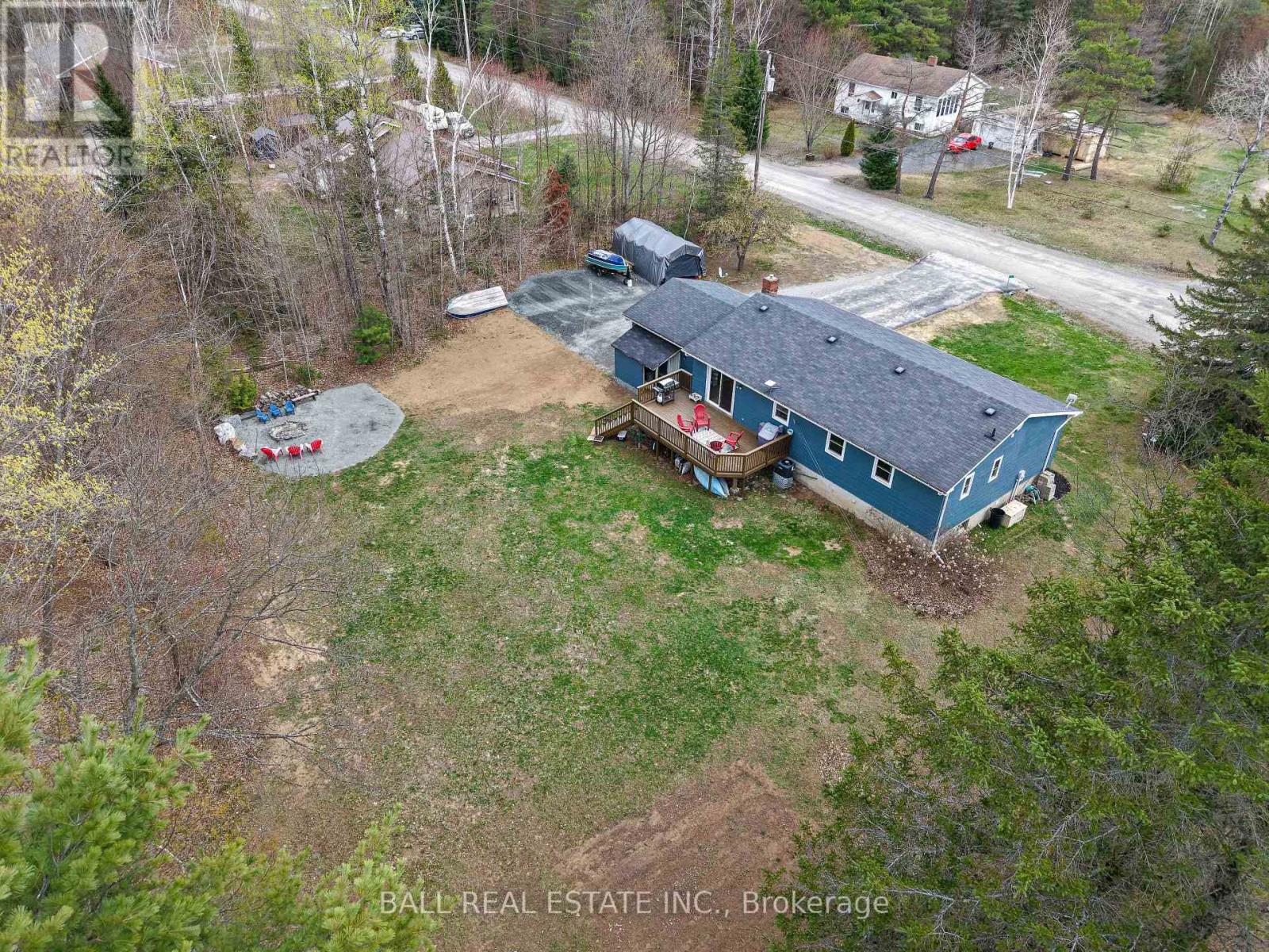 47 DENISON DRIVE - 36