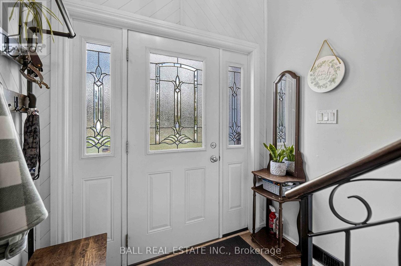 47 DENISON DRIVE - 5