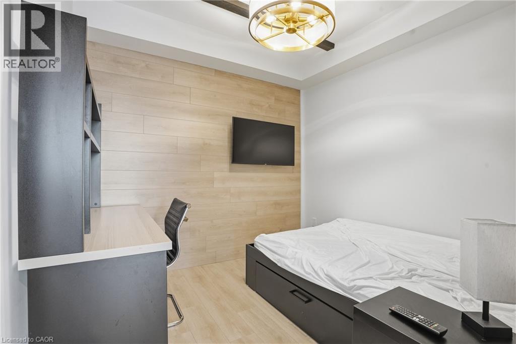 145 COLUMBIA Street Unit# 2235, Waterloo, Ontario, N2L0K7 — Photo 4