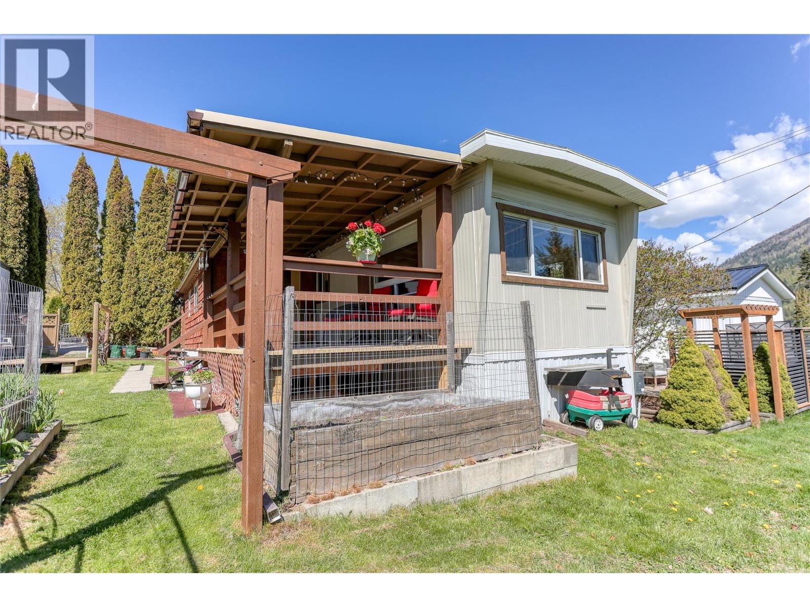 #39 1554 GRANITE Road - 24