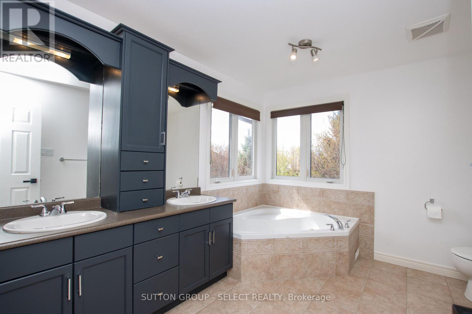 4125 MASTERSON CIRCLE - 22