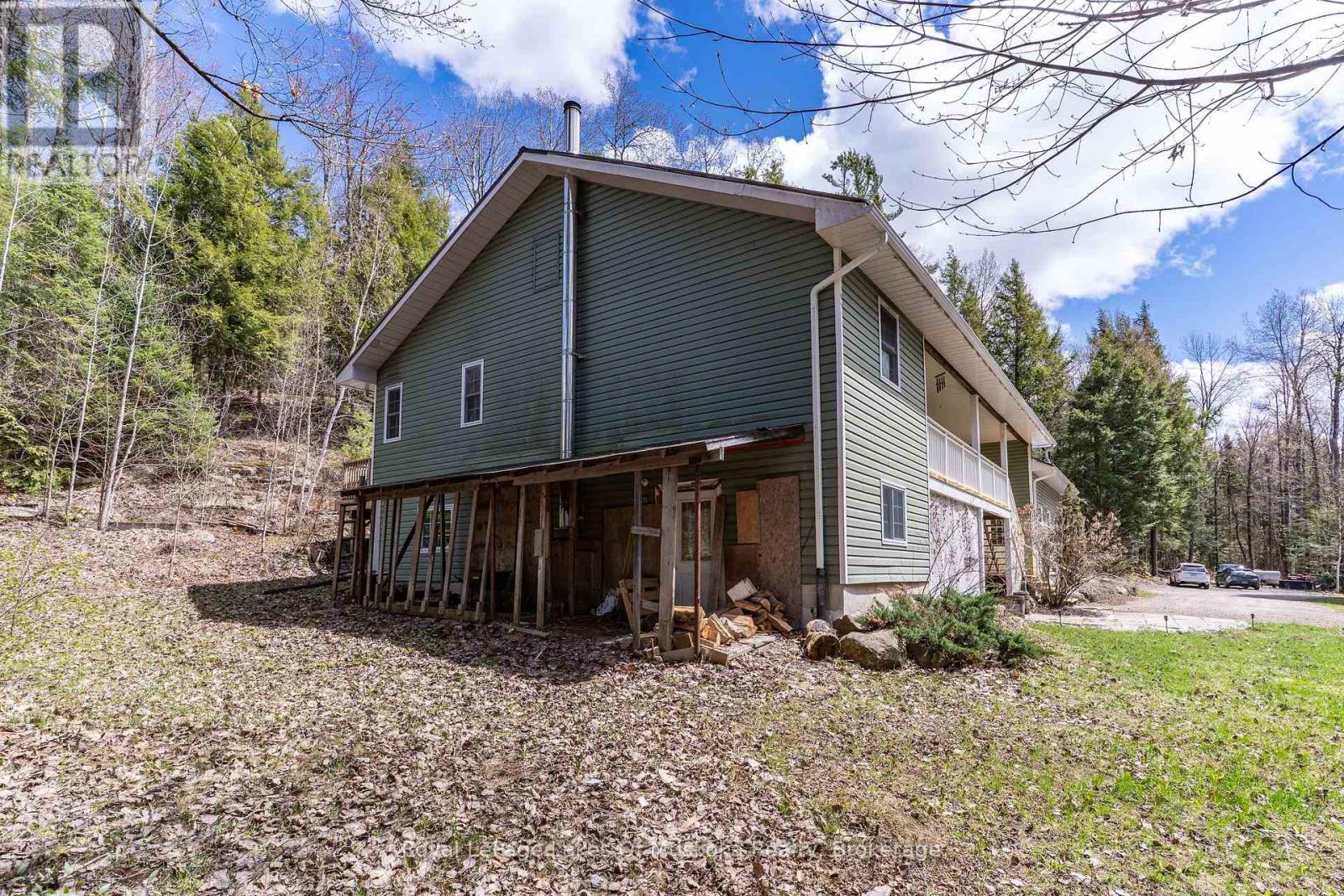 1185 MIRIAM DRIVE - 39