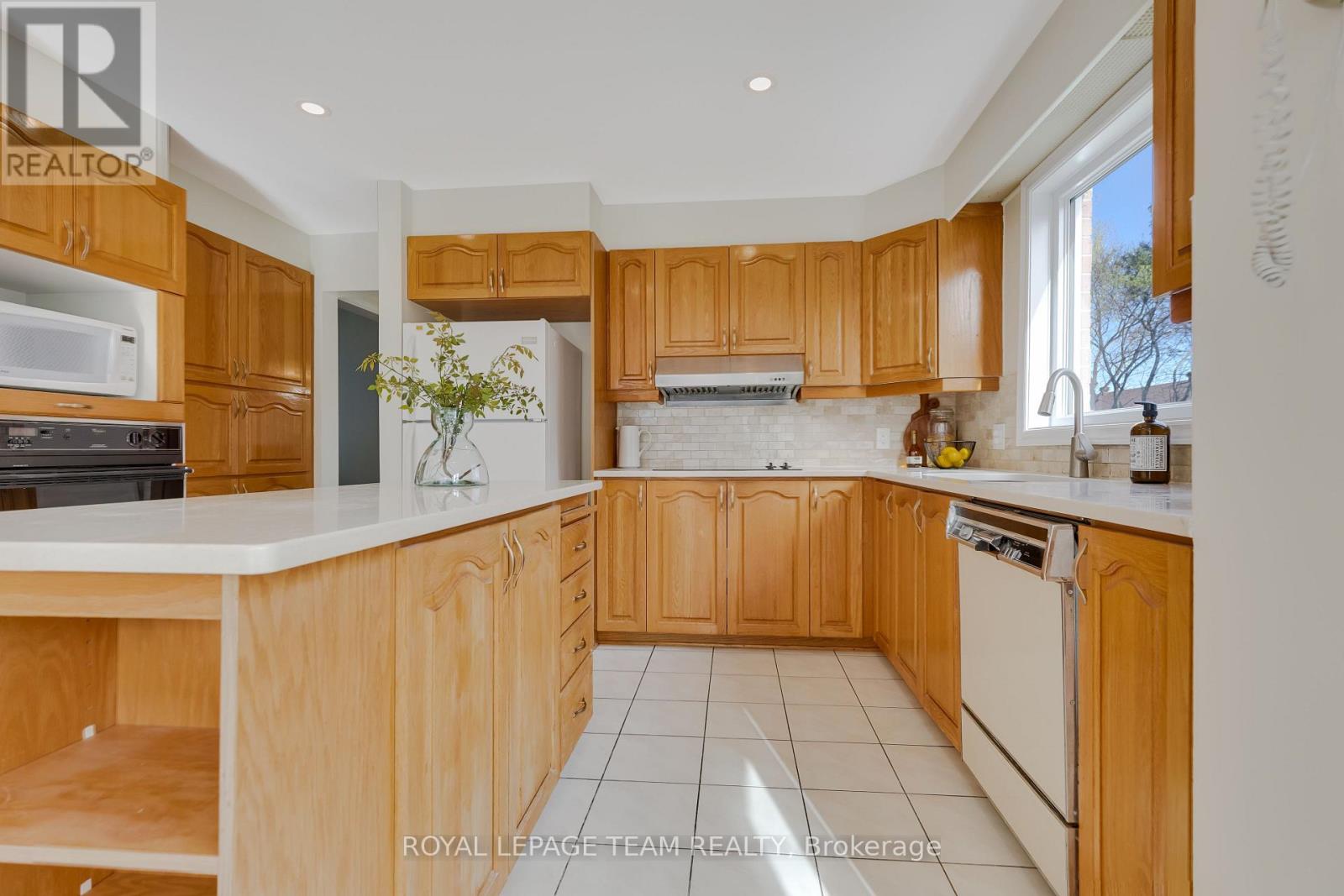 8 SADDLEBROOK STREET - 21