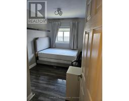 Living room - 9 Tralee Avenue, Toronto, ON M1G3E3 Photo 9