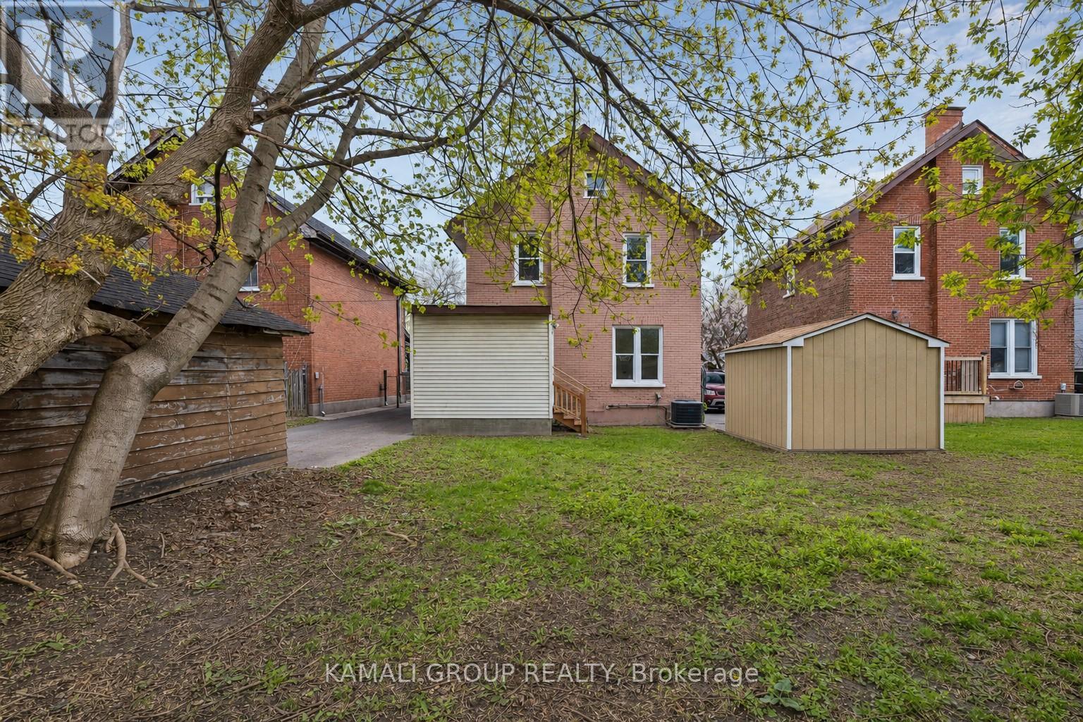 254 BRUCE STREET - 39