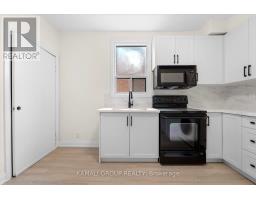 Primary Bedroom - 254 Bruce Street, Oshawa, ON L1H1R5 Photo 6