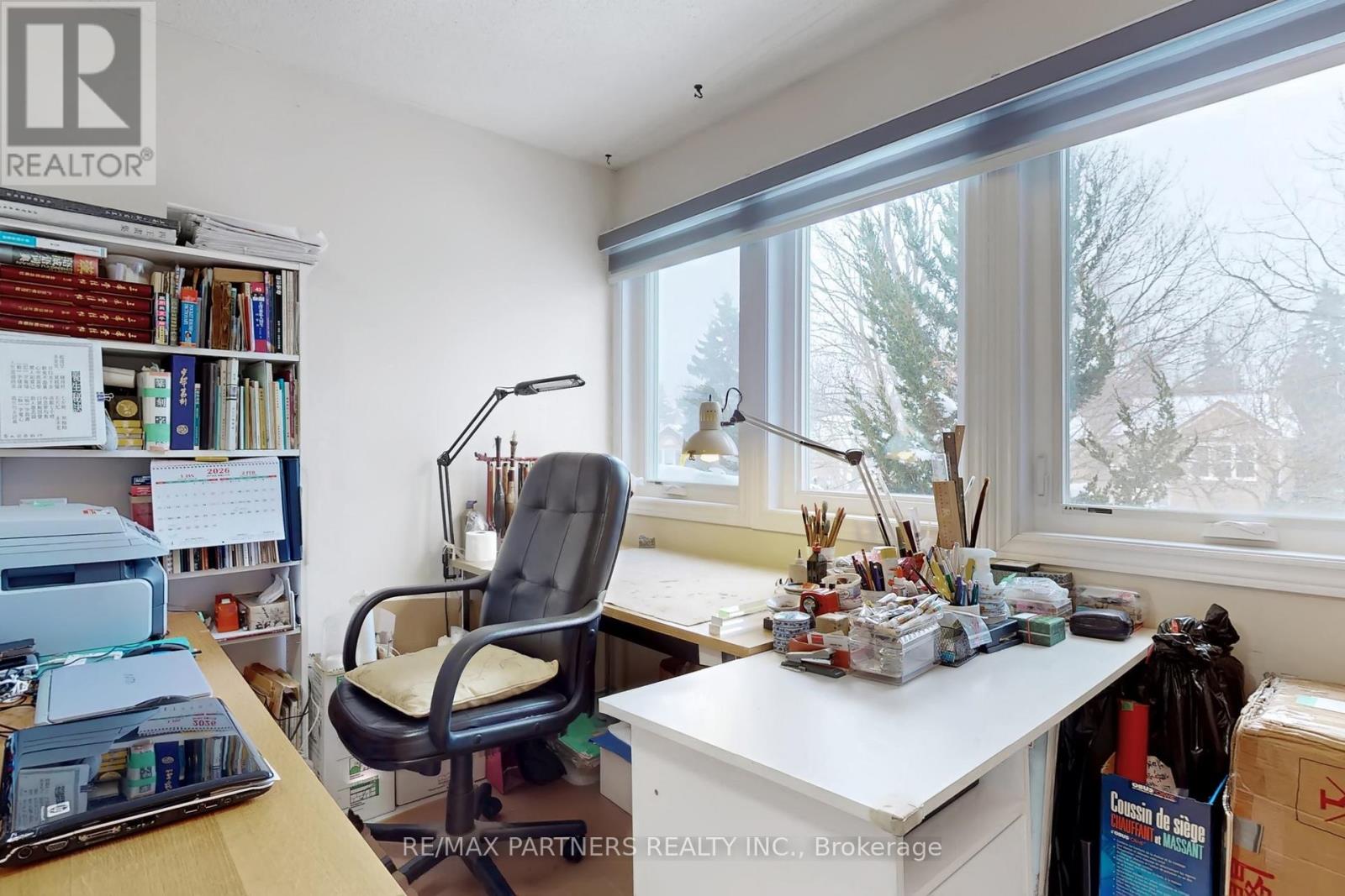 48 COVERDALE CRESCENT - 28