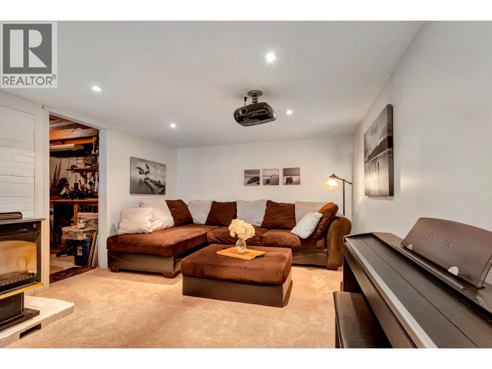 495 White Road - 19