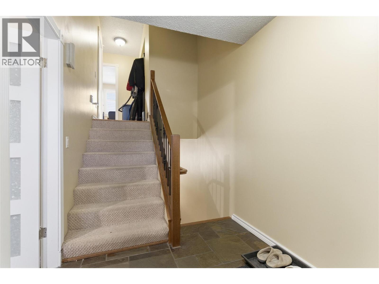 #28 460 DALGLEISH Drive - 20