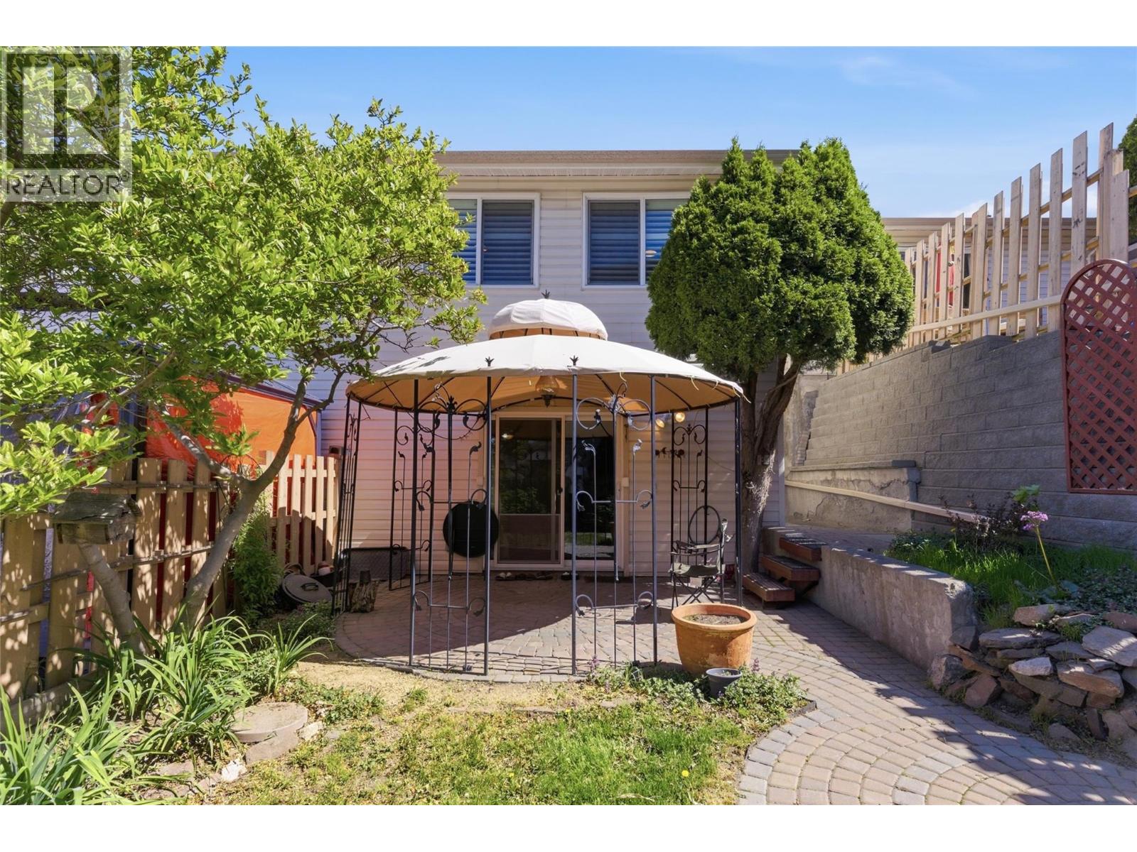 #28 460 DALGLEISH Drive - 22