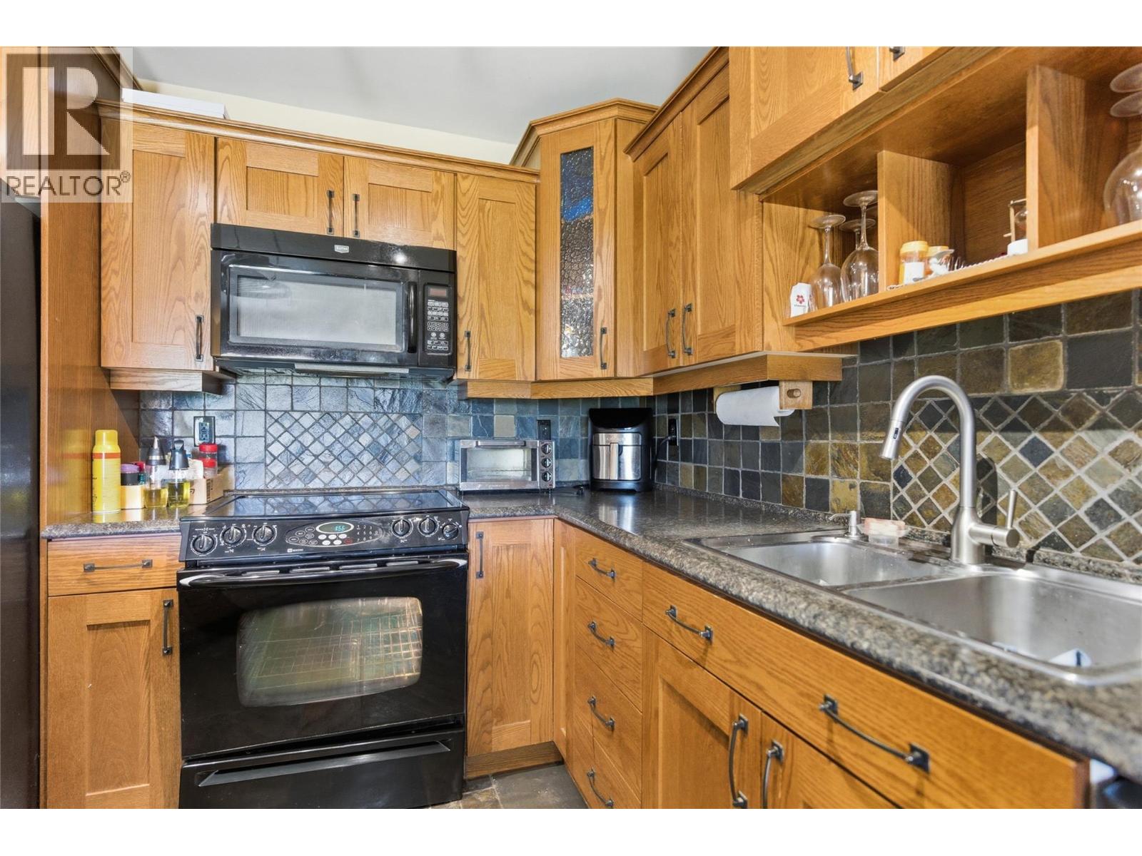 #28 460 DALGLEISH Drive - 5