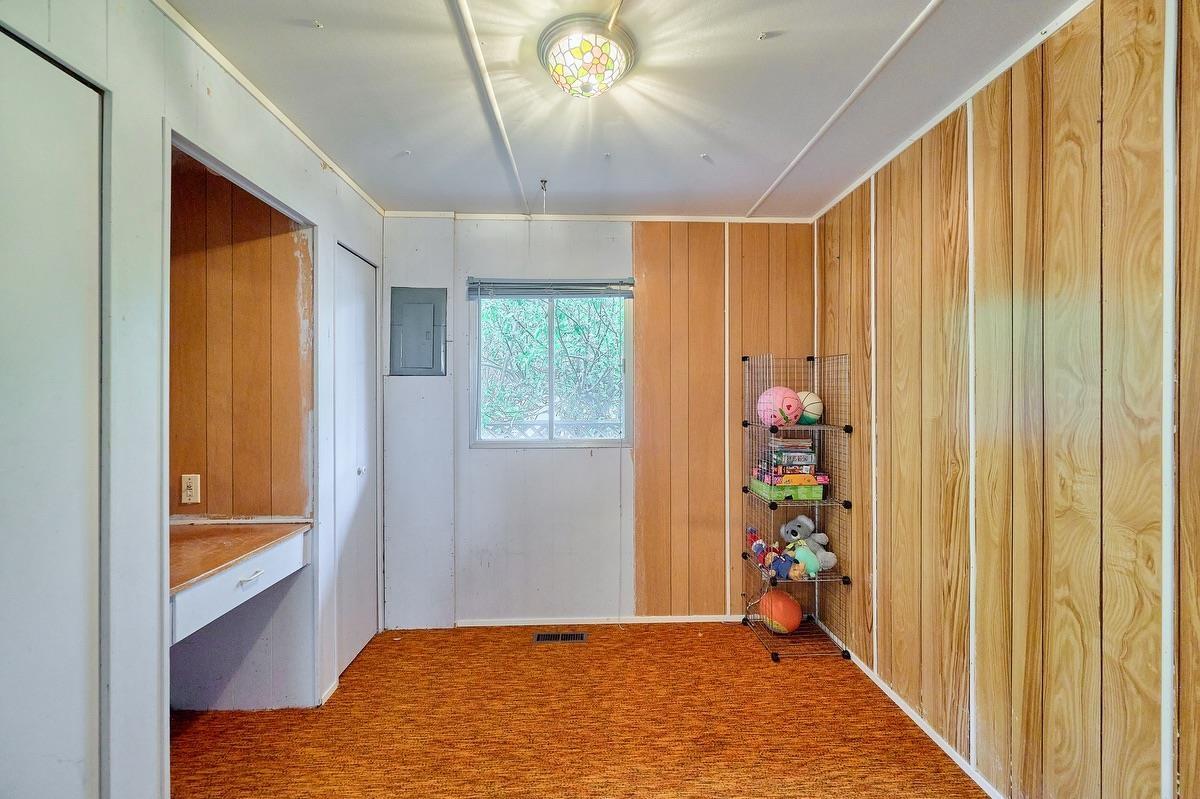3 Bed, 1 Bath House for Sale in Abbotsford – 2213 CRYSTAL COURT, Abbotsford – MLS# R3121255 - Image 9