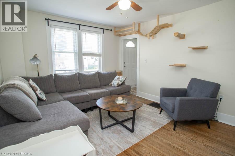 131 SUPERIOR Street, Brantford, Ontario, N3S2L1 — Photo 8