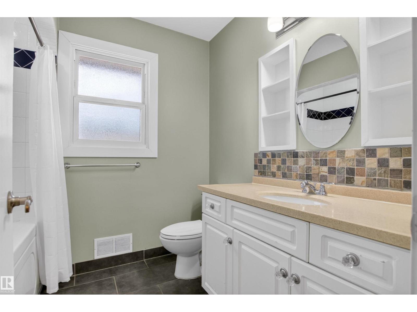 14232 95 AV NW, Edmonton