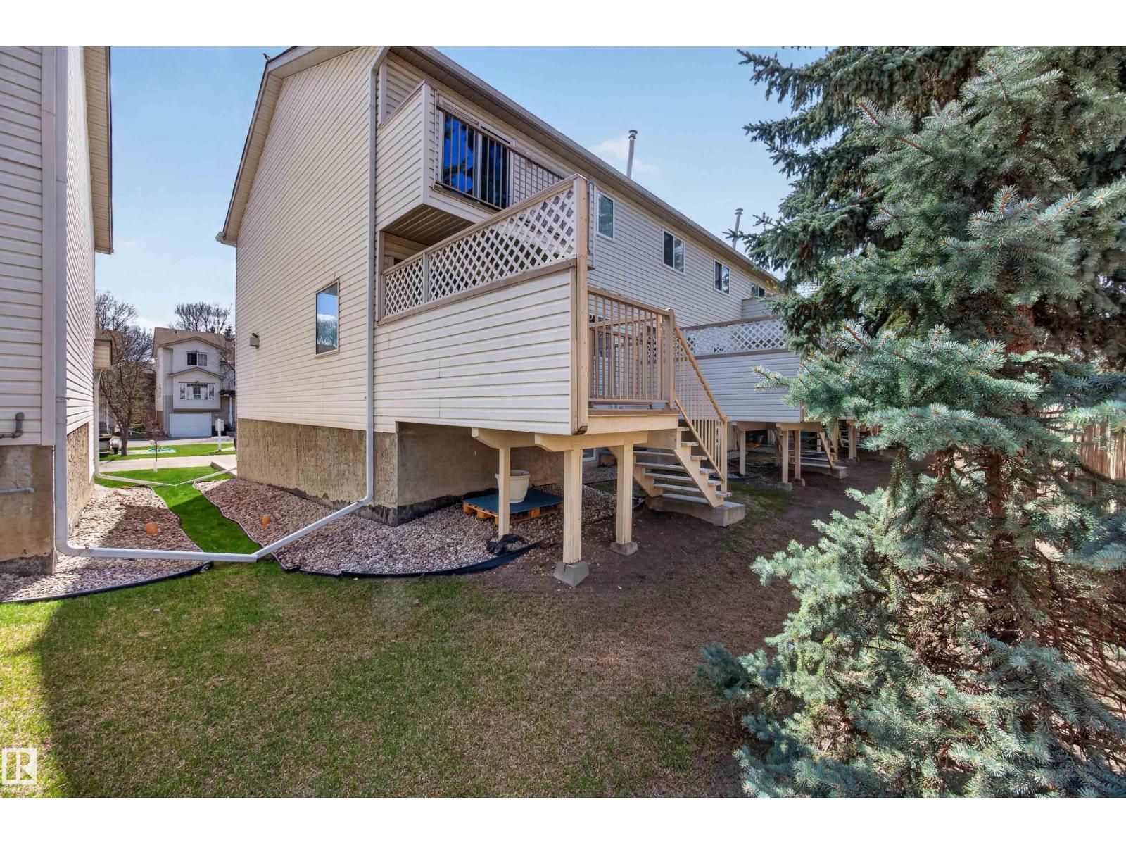 #27 9935 167 ST NW - 41