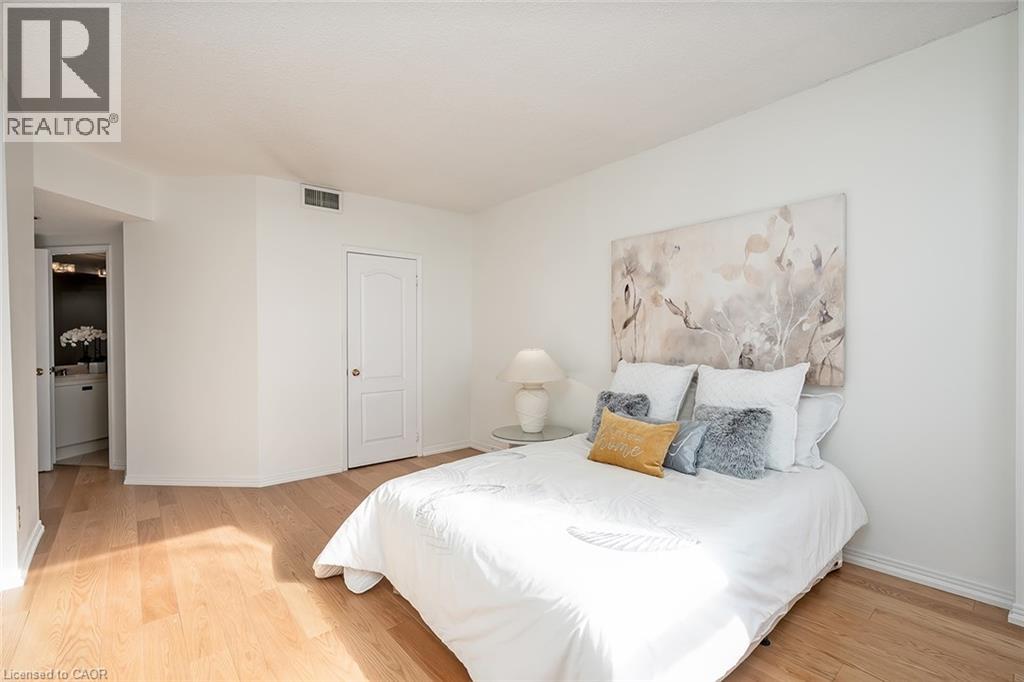 1901 PILGRIMS Way Unit# 706, Oakville, Ontario, L6M2W9 — Photo 24