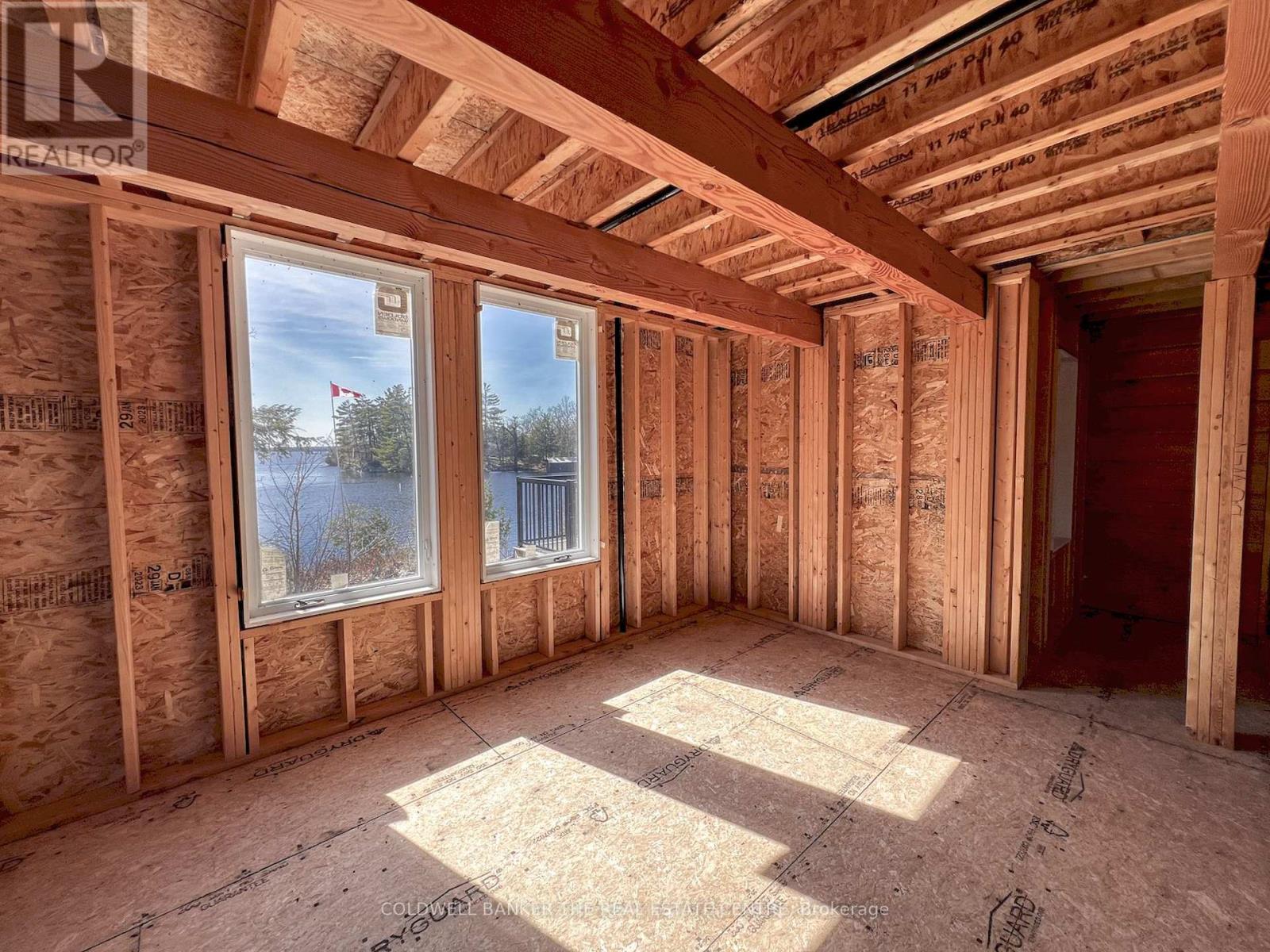 16 EVERGREEN WAY - 27