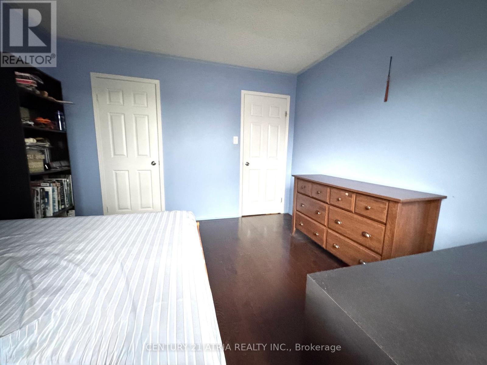 15 TIMPSON DRIVE - 22