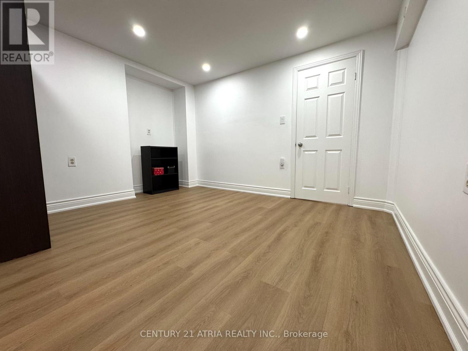 15 TIMPSON DRIVE - 31