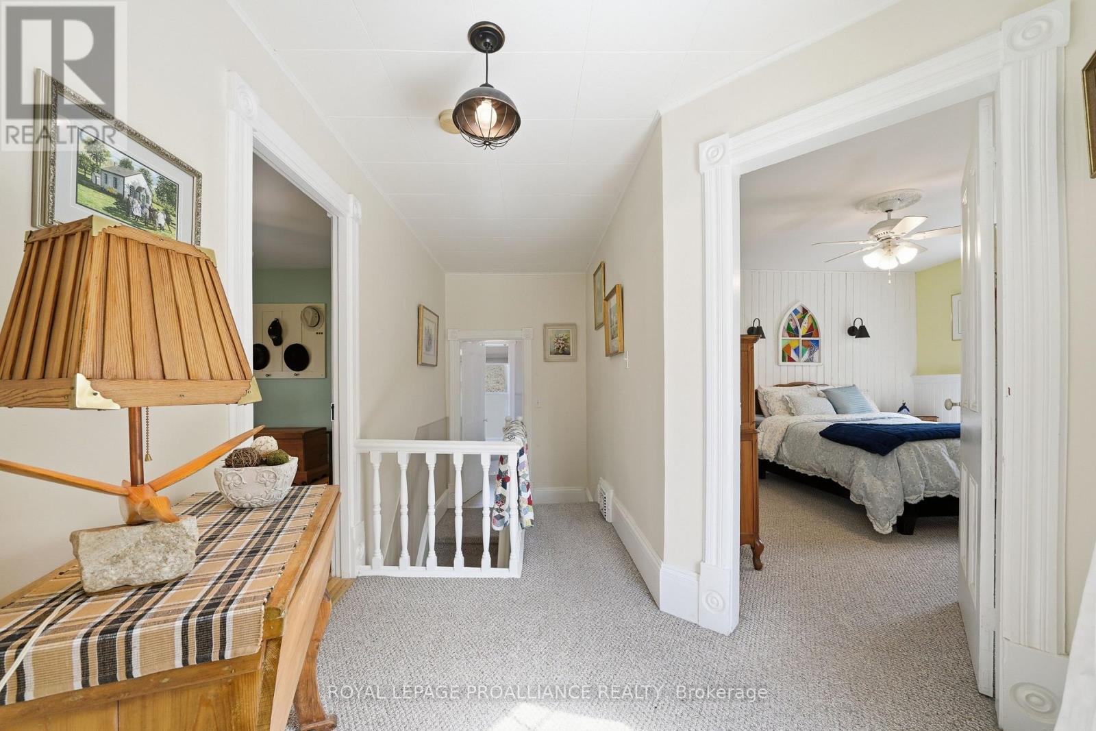 154 ST LAWRENCE STREET W - 23