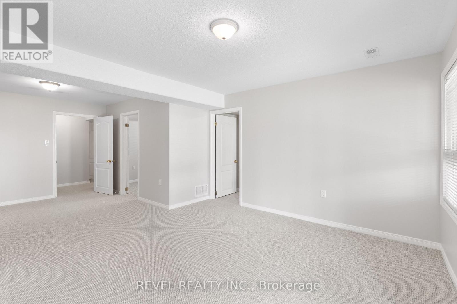 617 CLANCY CRESCENT - 36
