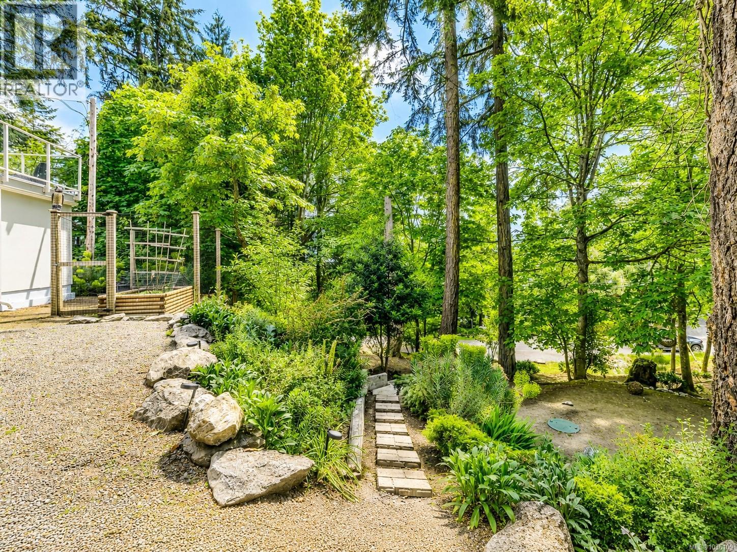 7136 Willis Point Rd - 43