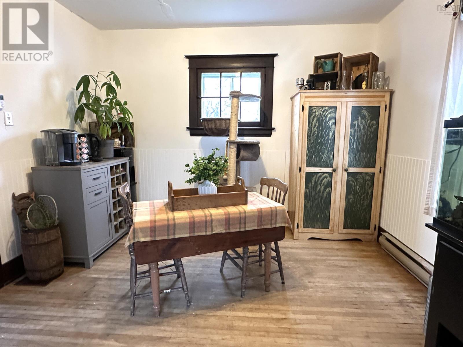 Property 3 of 21 of 19 Markland Avenue