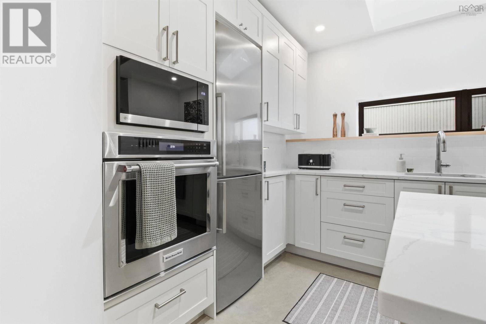 Property 24 of 42 of 5663 Stanley Street