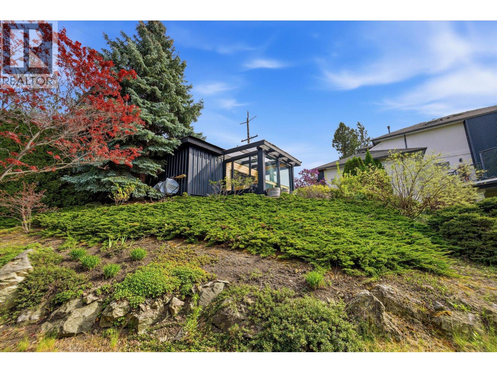  4350 Bedford Lane, Kelowna