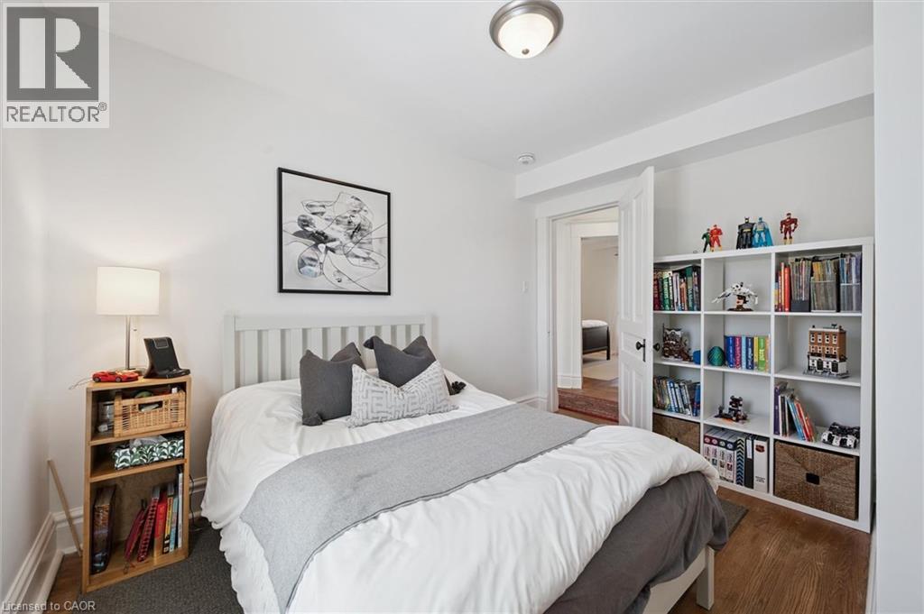 24 POWELL Street E, Guelph, Ontario, N1H1T8 — Photo 8