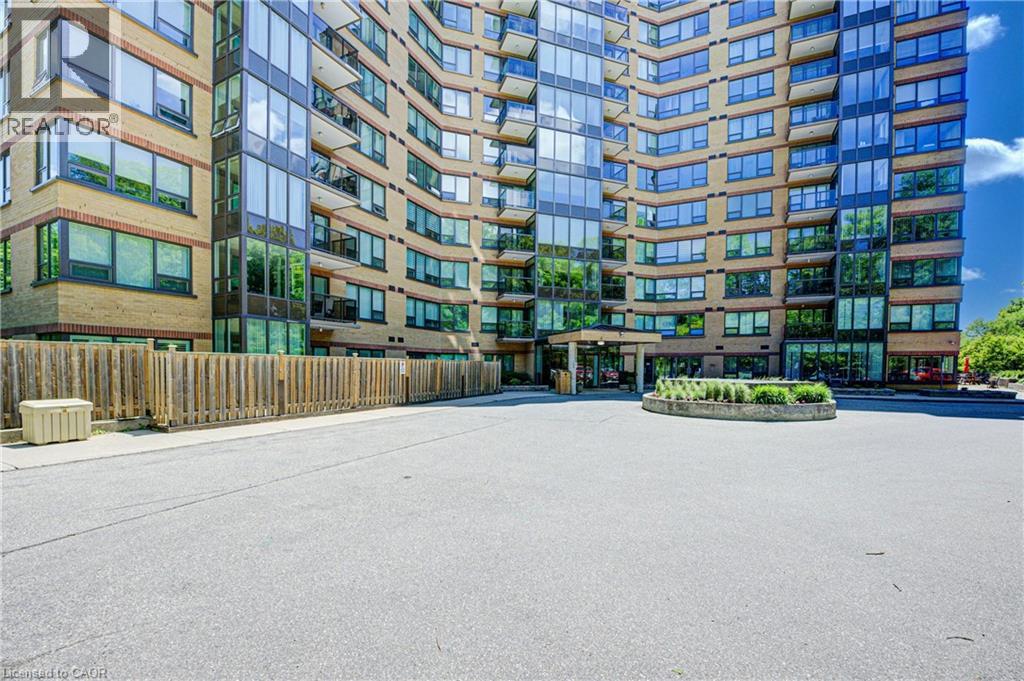 237 KING Street W Unit# 102, Cambridge, Ontario, N3H5L2 — Photo 4