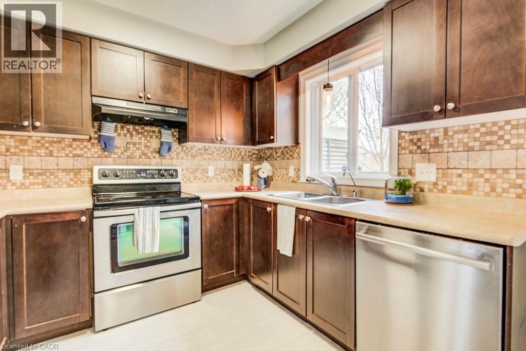 14 CRANSHAW Street, Kitchener, Ontario, N2R1W2 — Photo 32