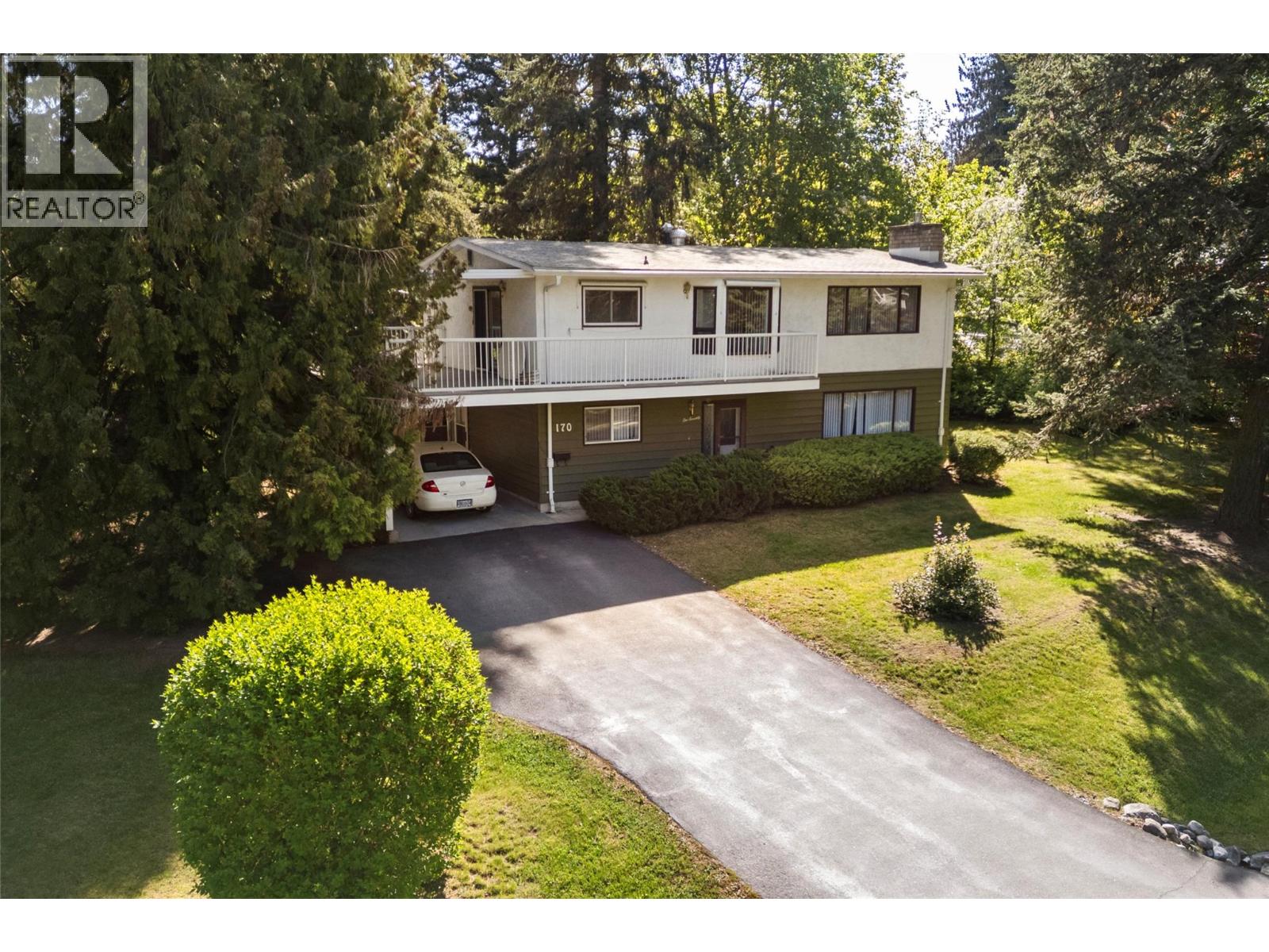  170 25th Street Northeast, Salmon Arm