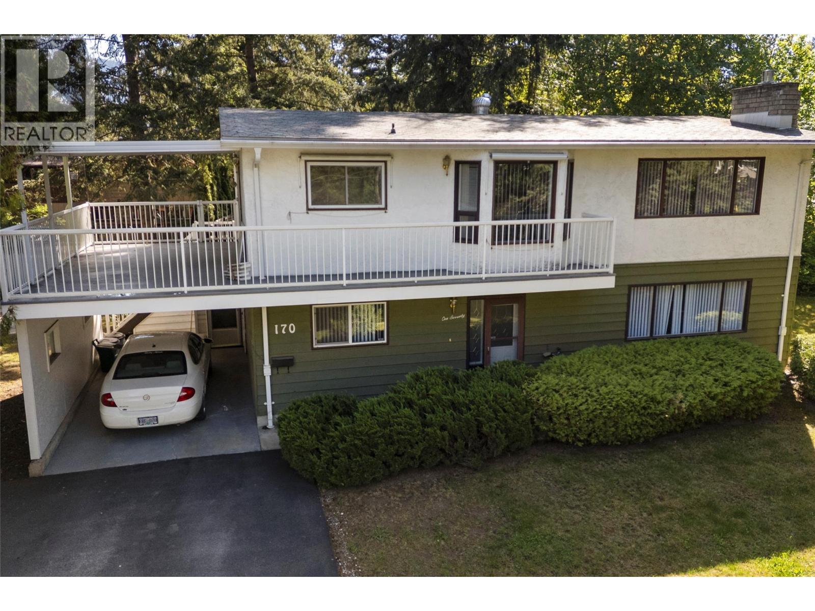  170 25th Street Northeast, Salmon Arm