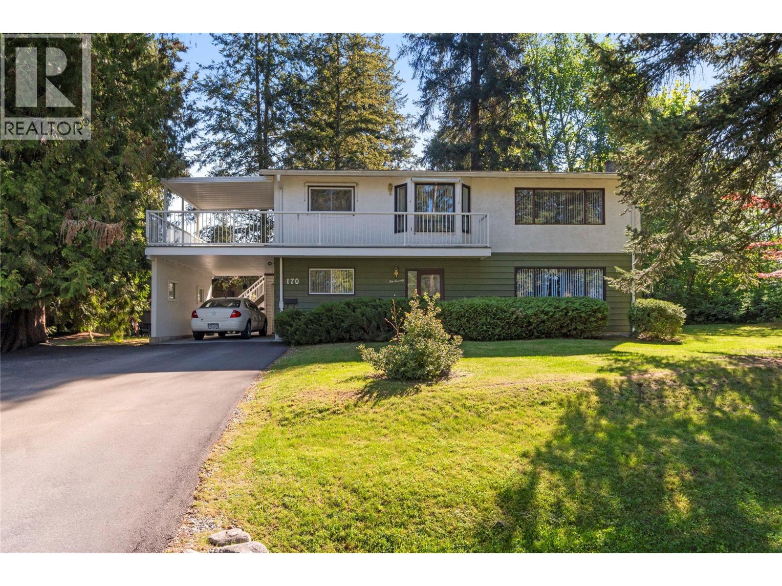  170 25th Street Northeast, Salmon Arm