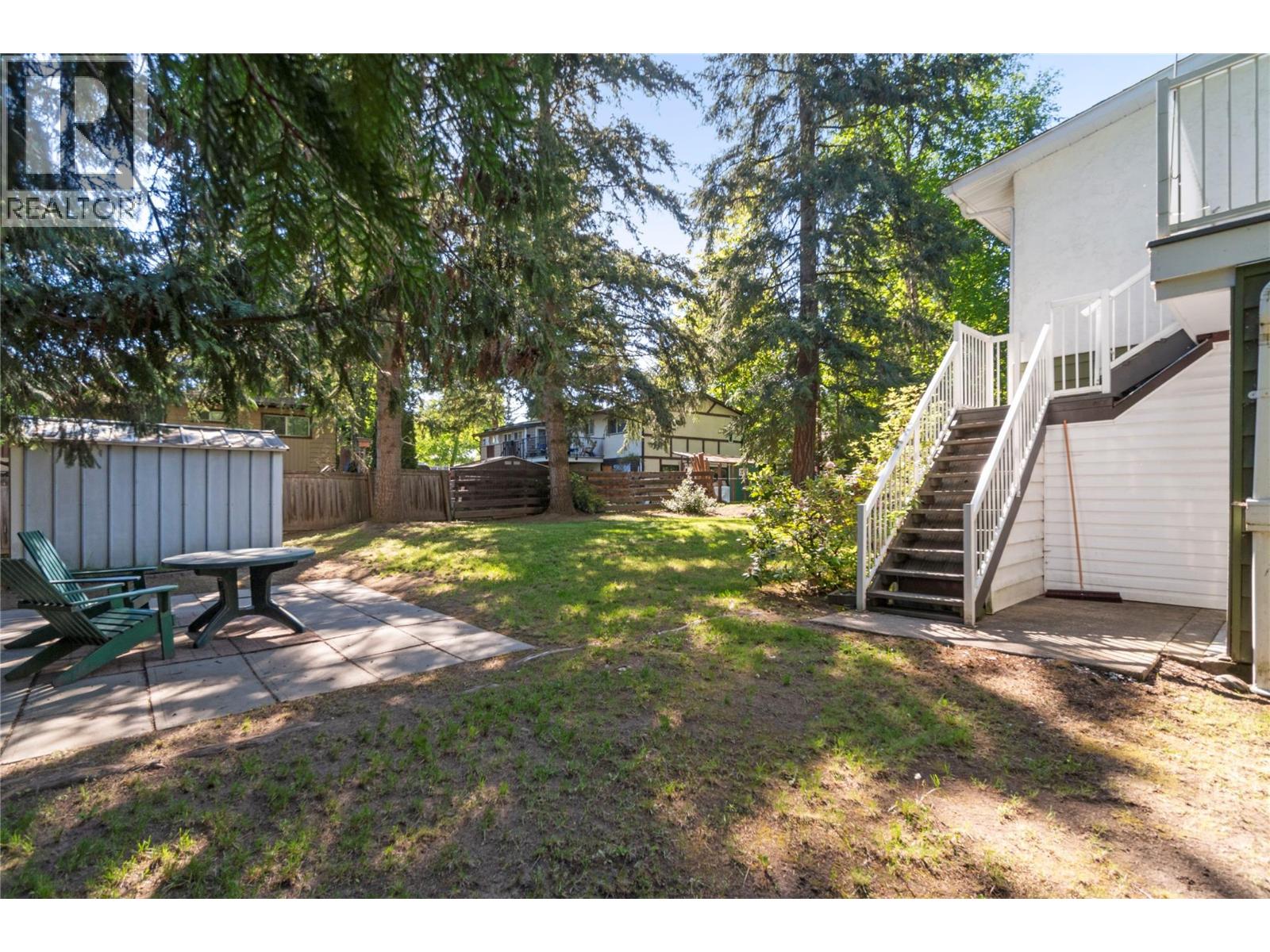  170 25th Street Northeast, Salmon Arm