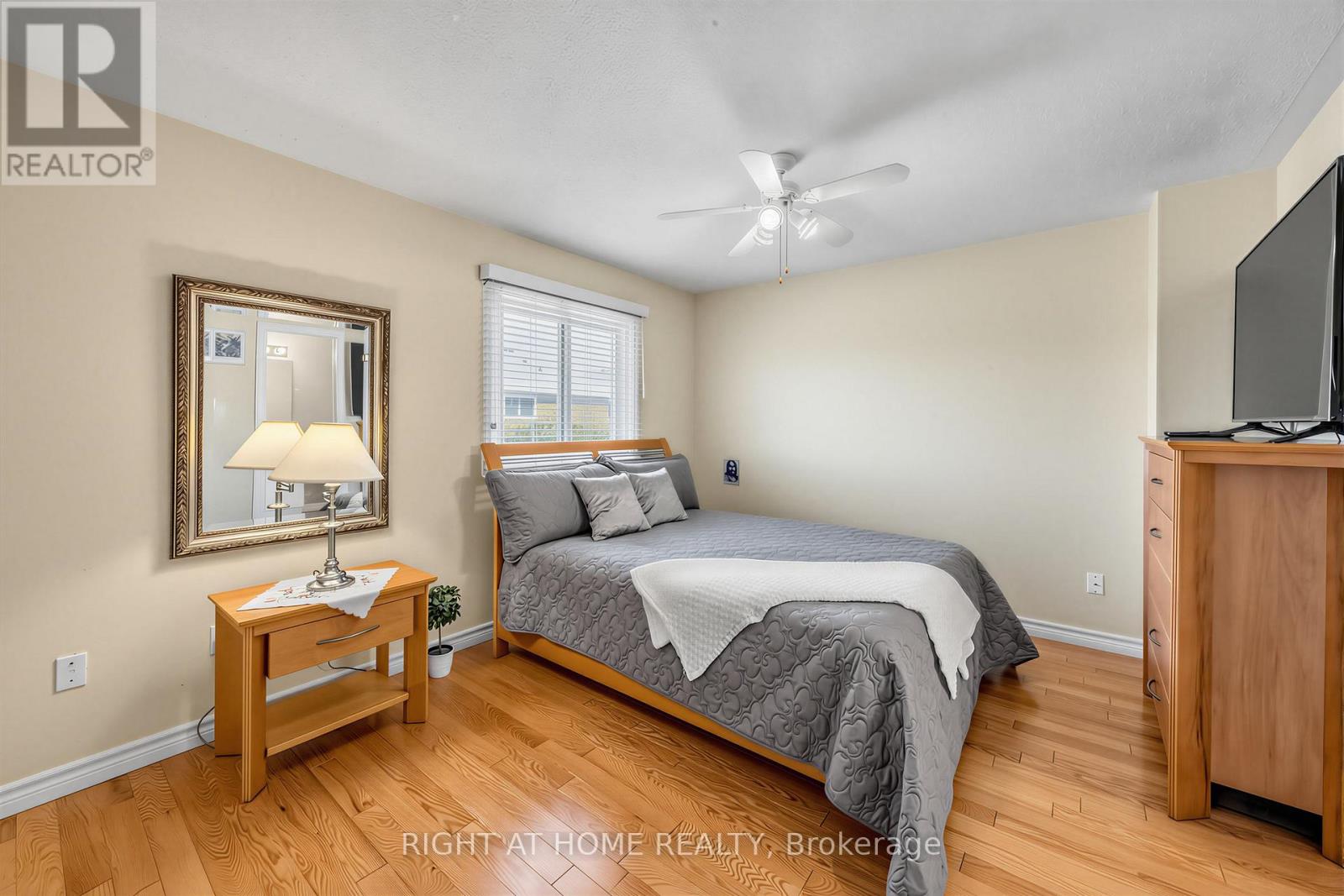 5512 WHISTLER CRESCENT - 16