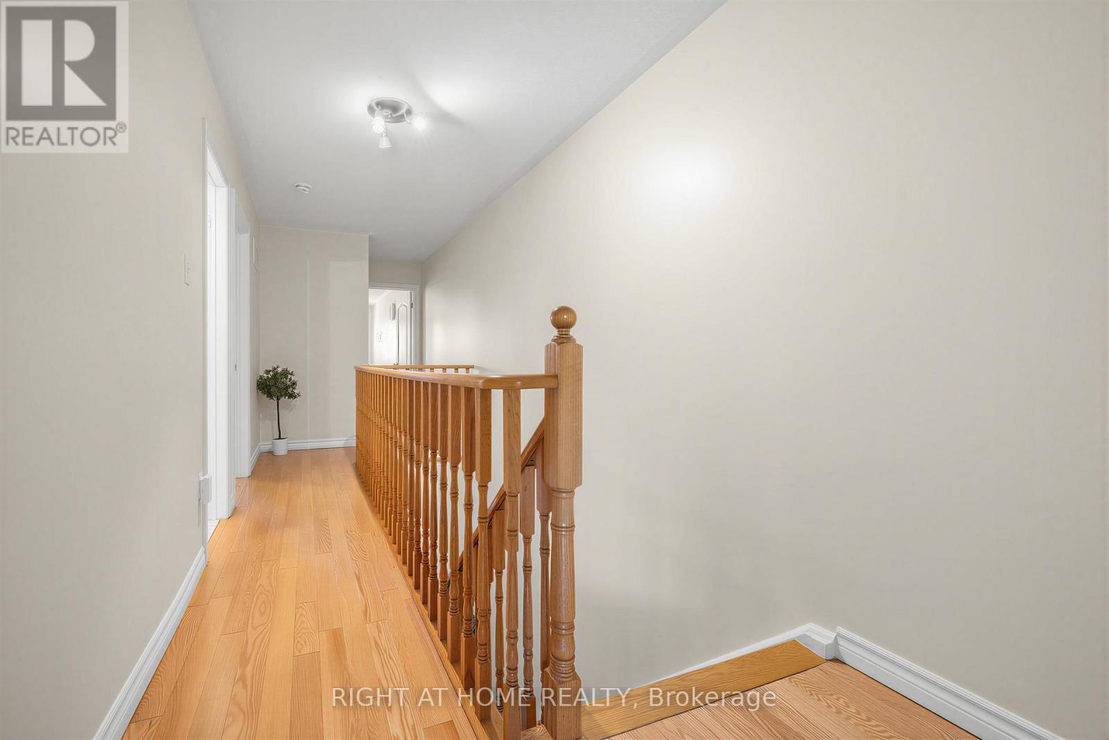 5512 WHISTLER CRESCENT - 26