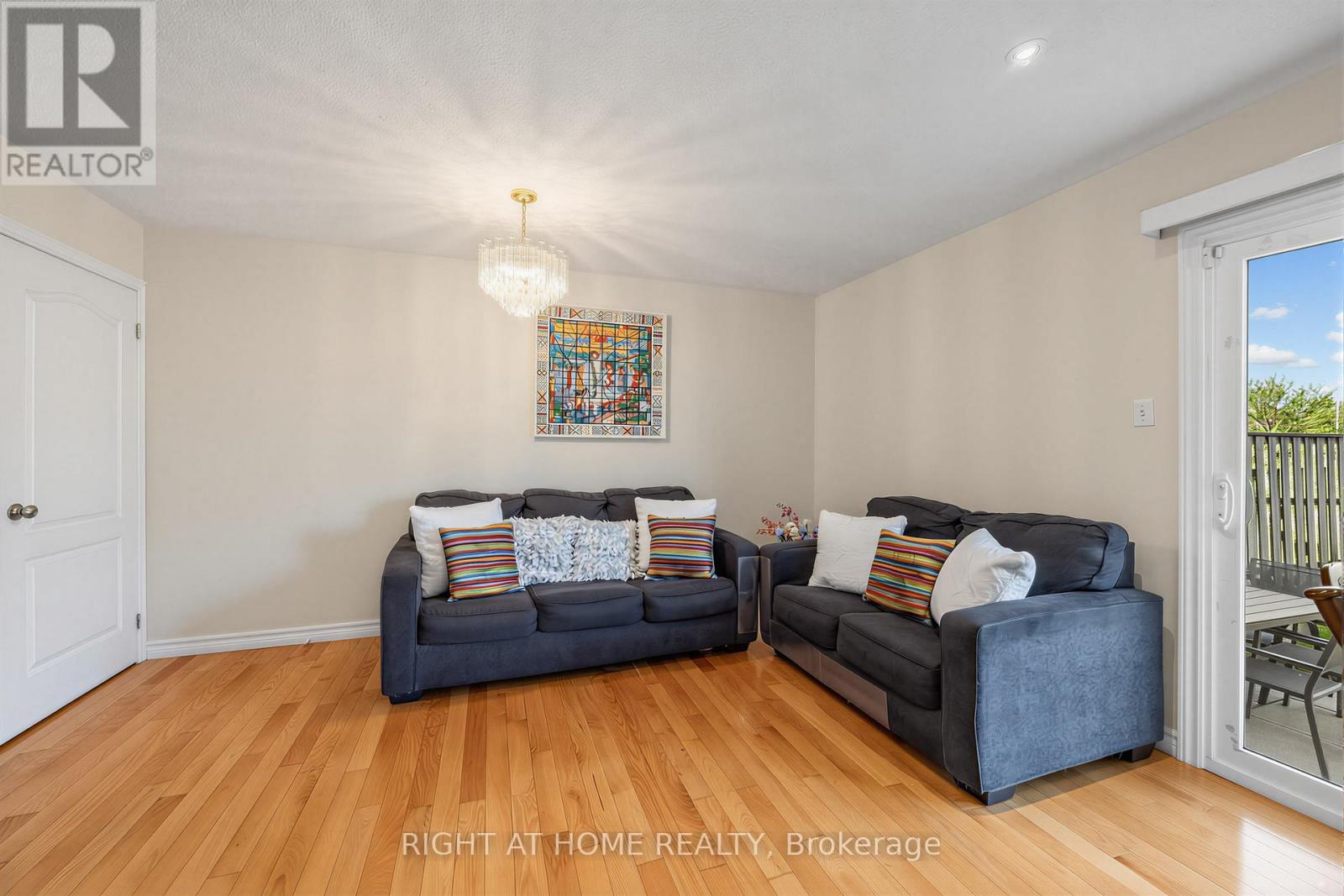 5512 WHISTLER CRESCENT - 6