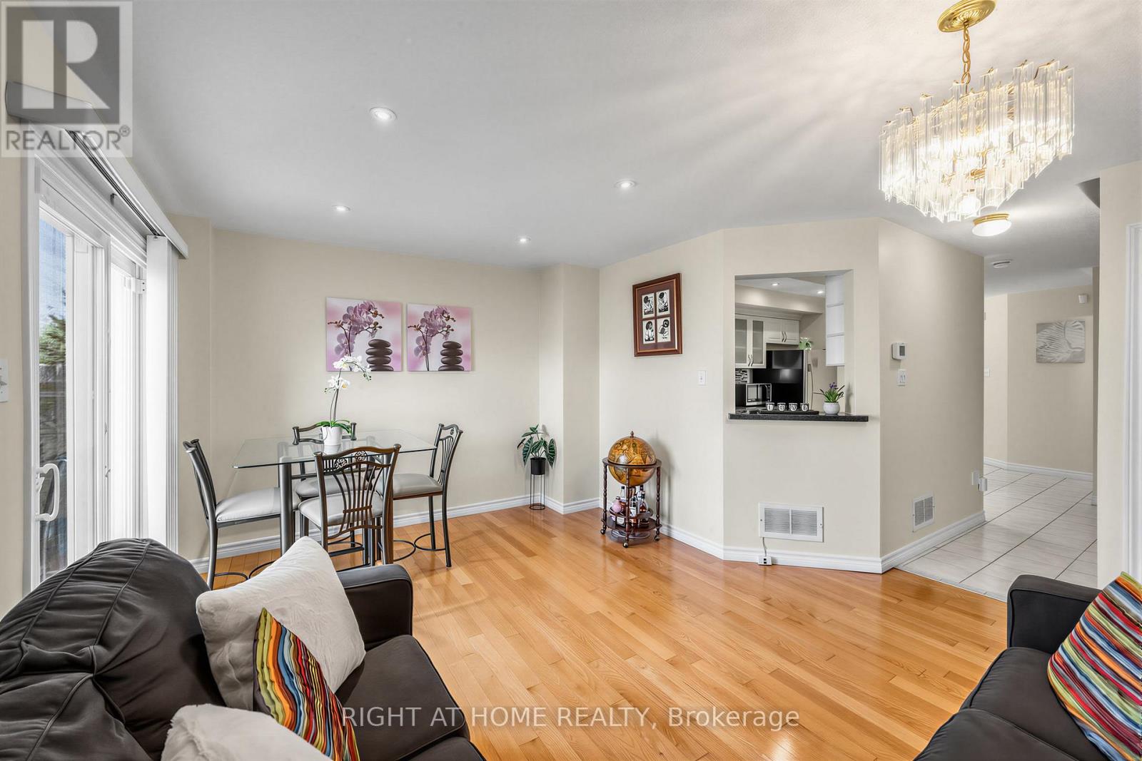 5512 WHISTLER CRESCENT - 7