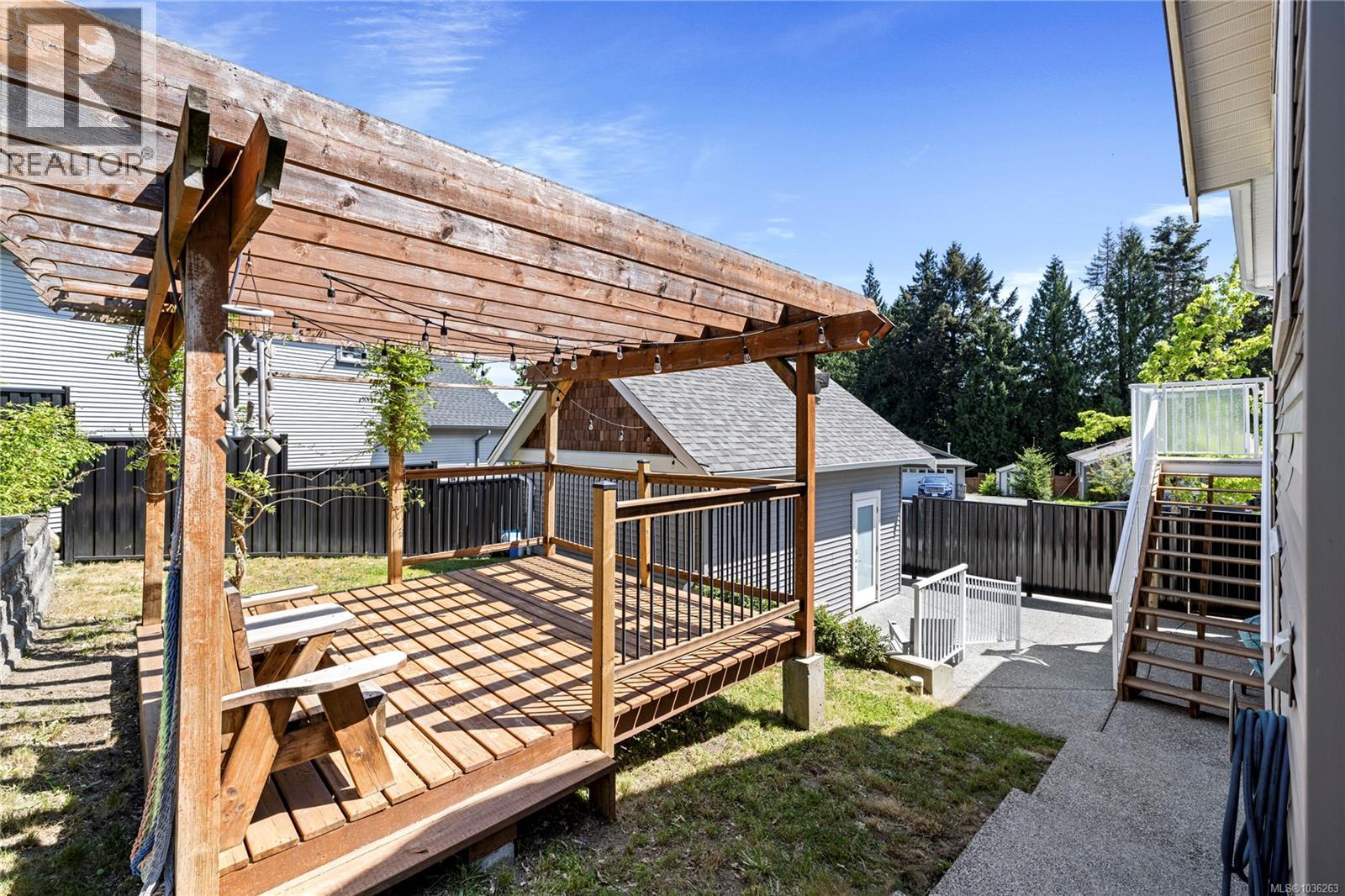 1743 Flagstone Rd - 10