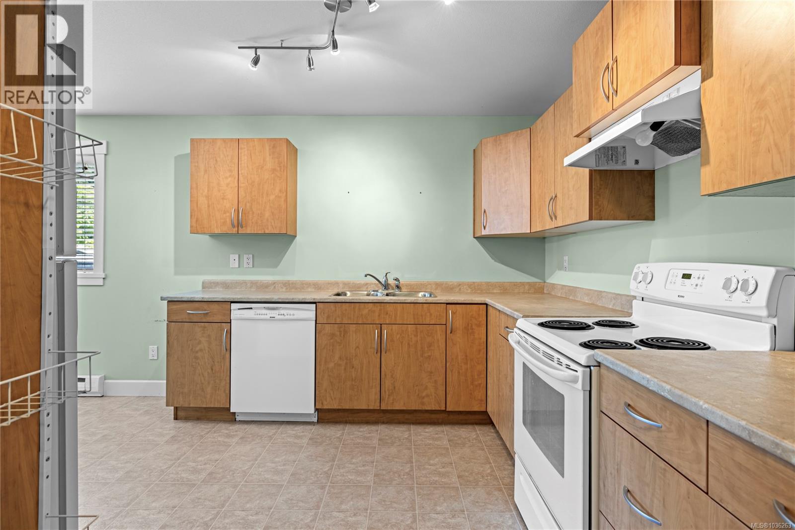 1743 Flagstone Rd - 30