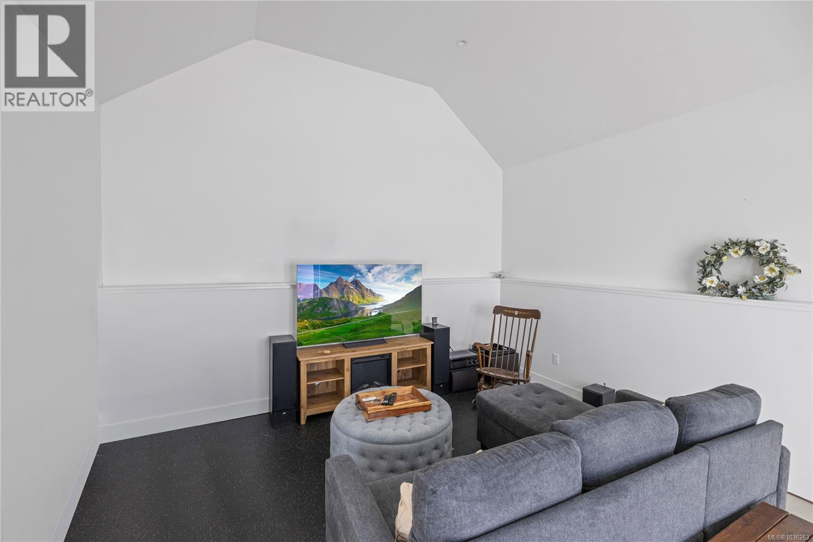 1743 Flagstone Rd - 7