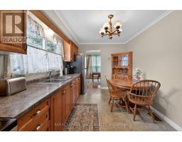 582 Woodview Road, Burlington, ON L7N3A1 Photo 18