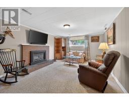 582 Woodview Road, Burlington, ON L7N3A1 Photo 31